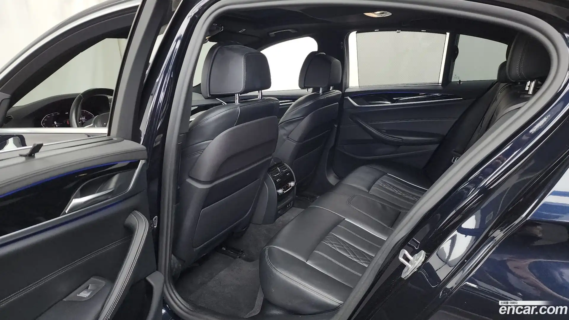 5-Series BMW 2020.5-INNER-036
