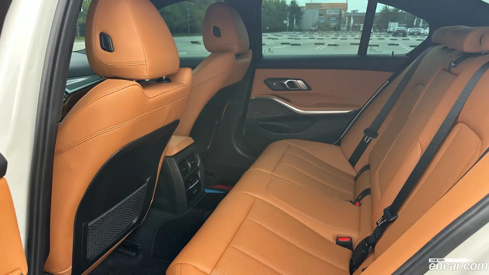3-Series BMW 2023.8-OPTION-017