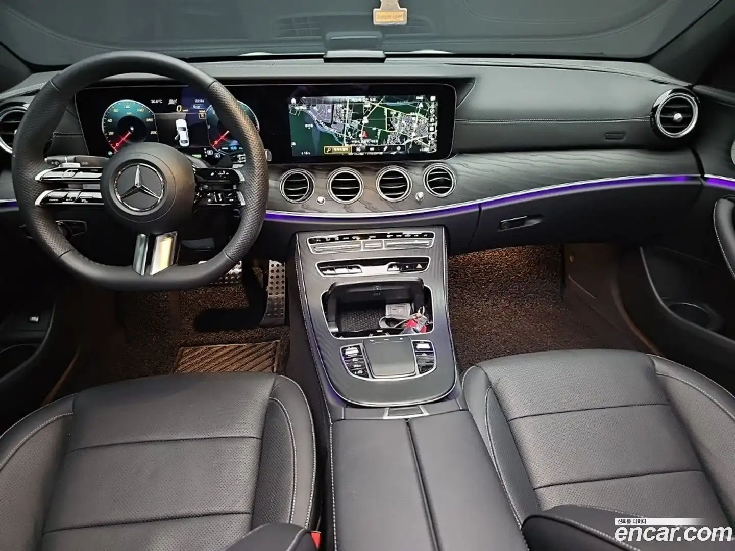 E-Class Mercedes-Benz 2023.11-INNER-007