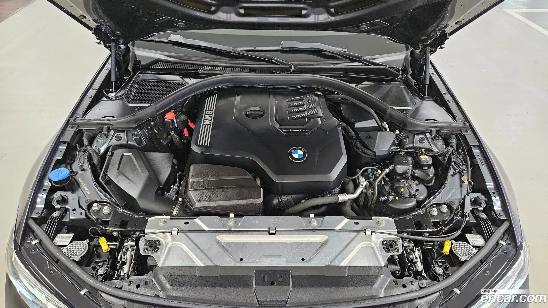 3-Series BMW 2022.5-OUTER-006