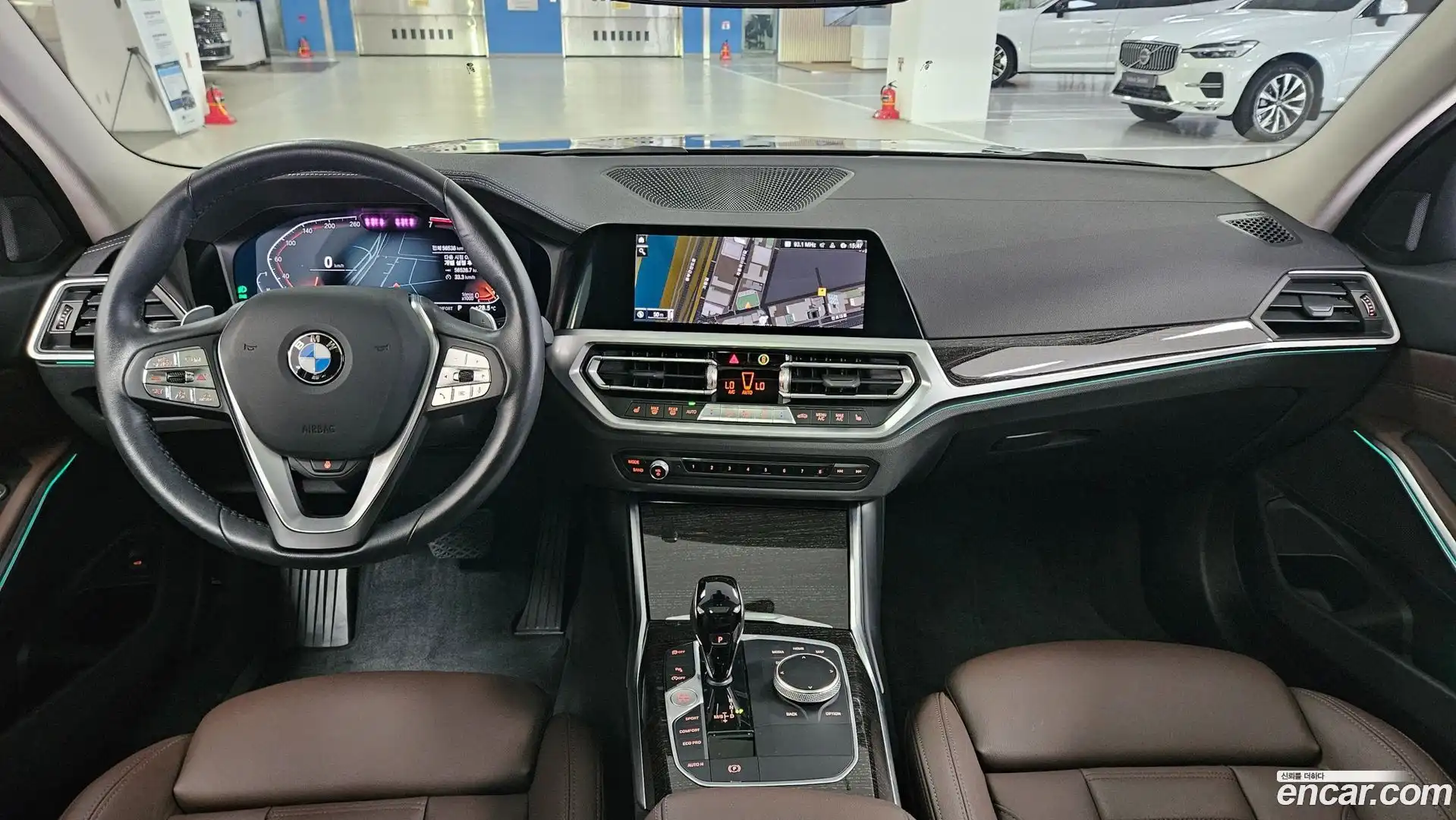 3-Series BMW 2022.5-INNER-007