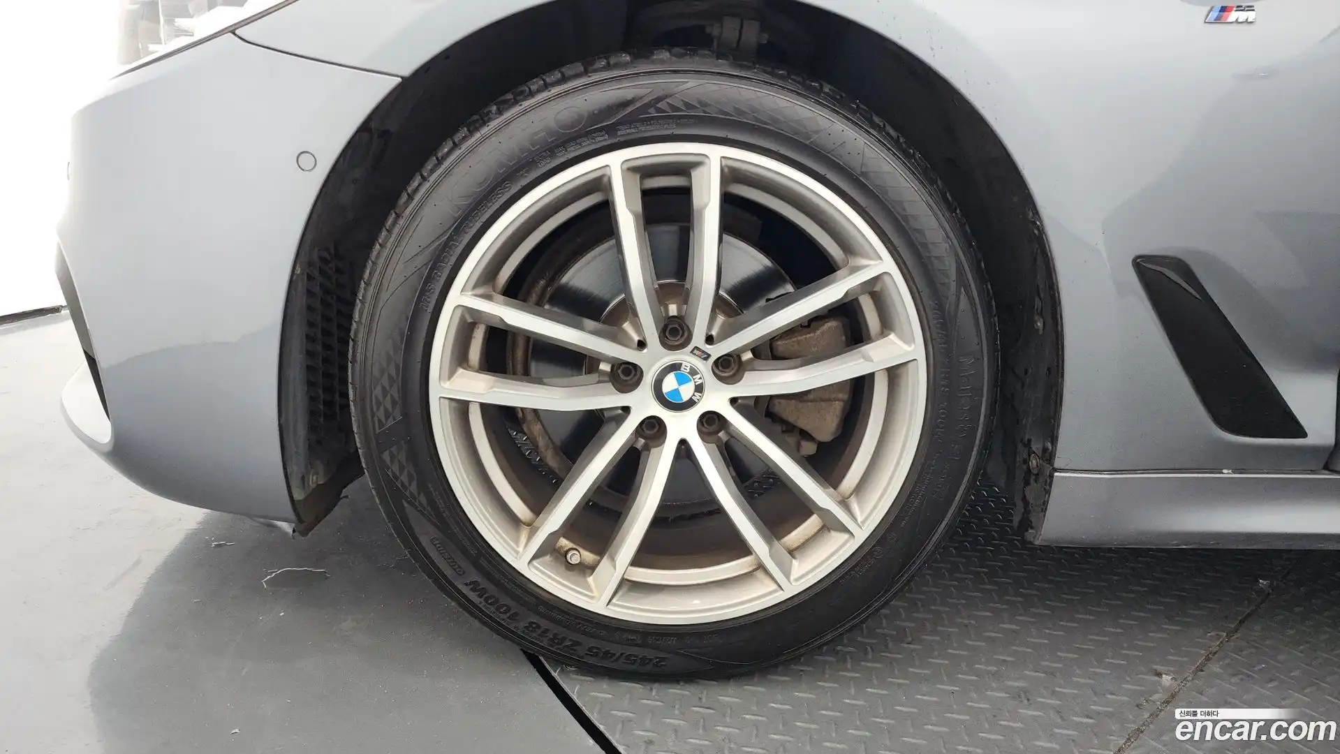 5-Series BMW 2017.7-OUTER-005