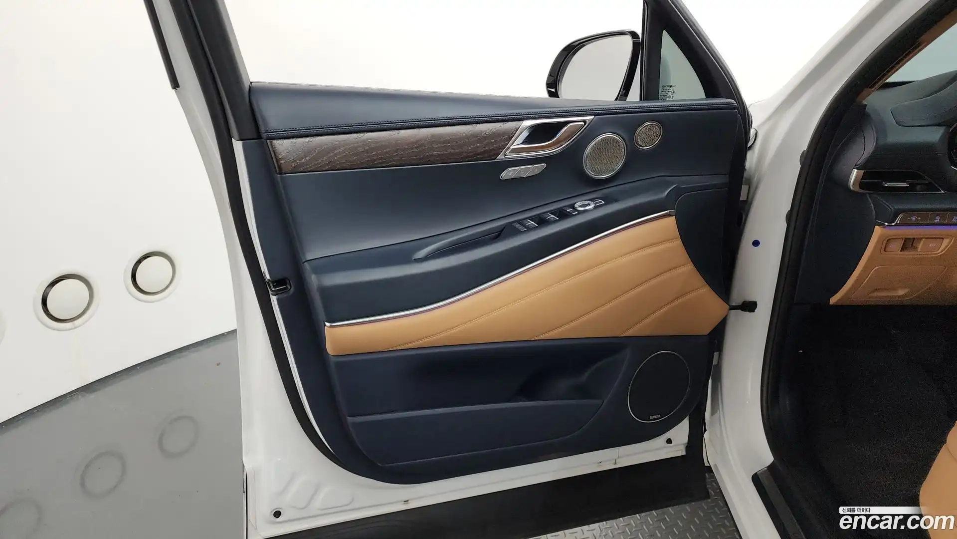 GV80 Genesis 2022.1-INNER-034