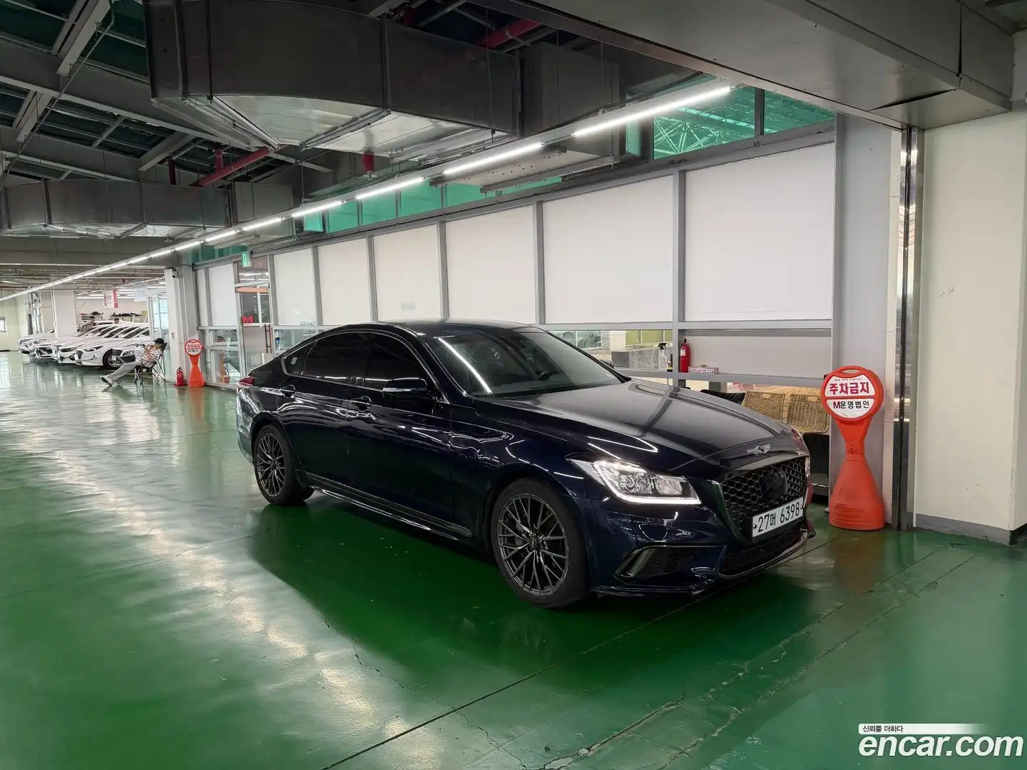 G80 Genesis 2019.0-OUTER-002