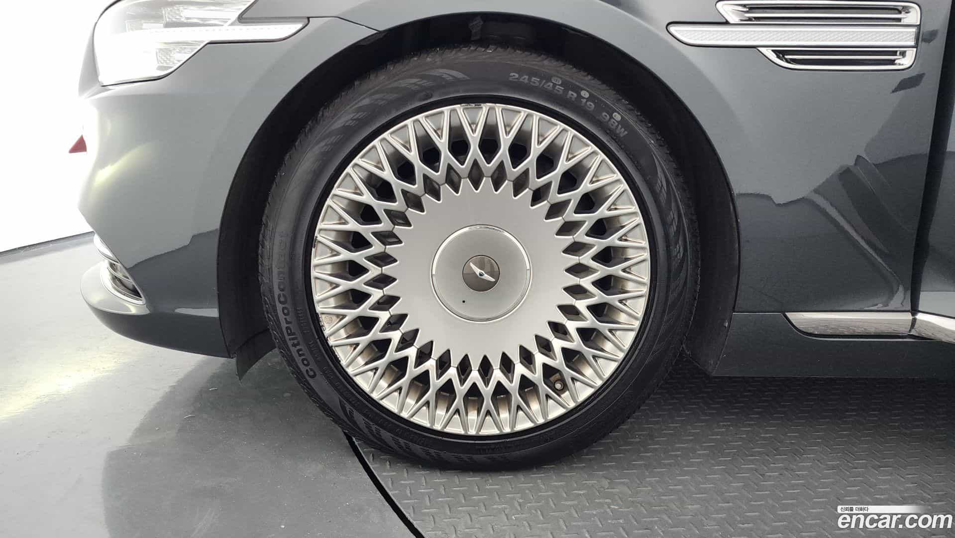 G90 Genesis 2019.6-OUTER-005
