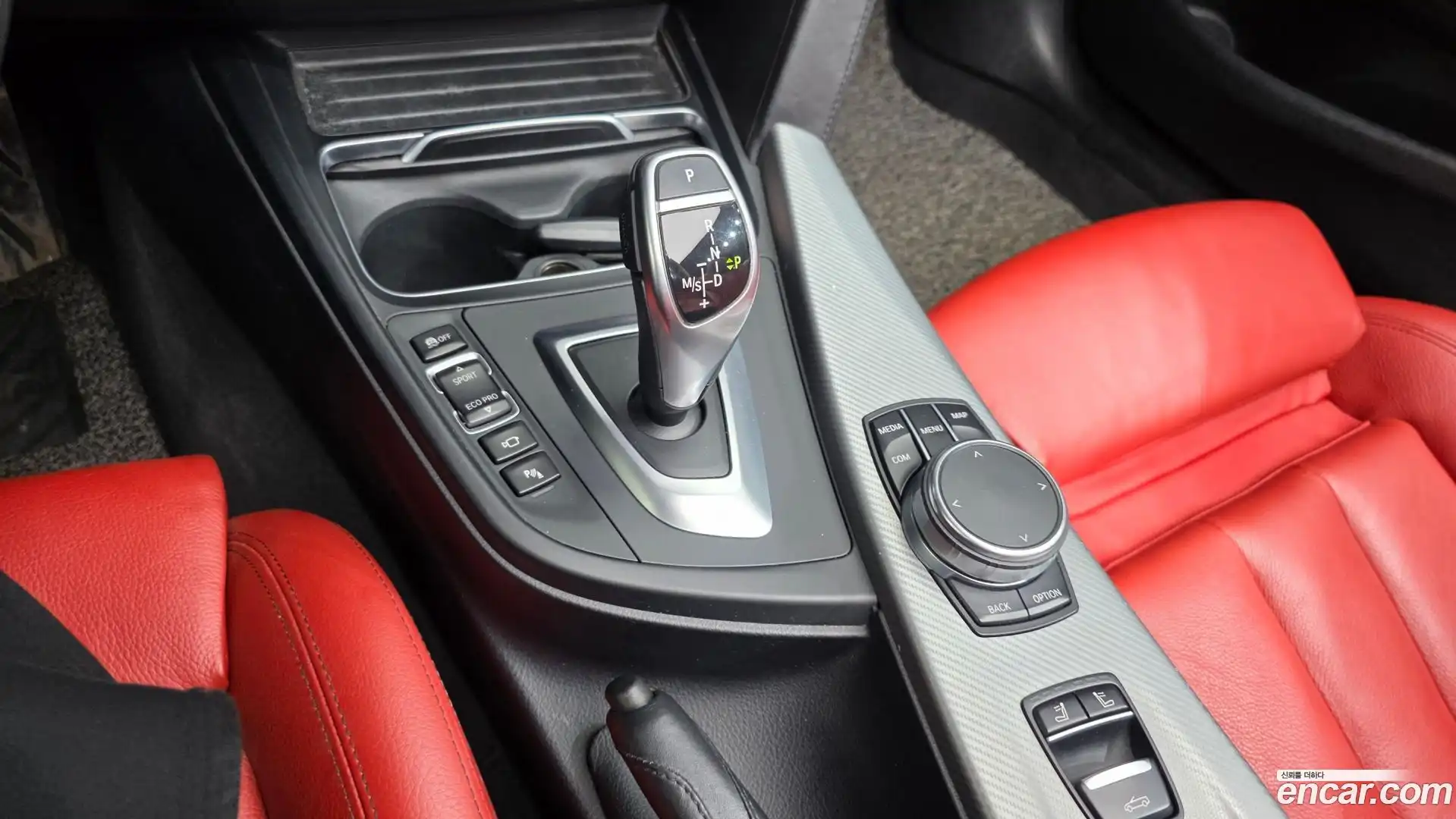 4-Series BMW 2019.3-INNER-009