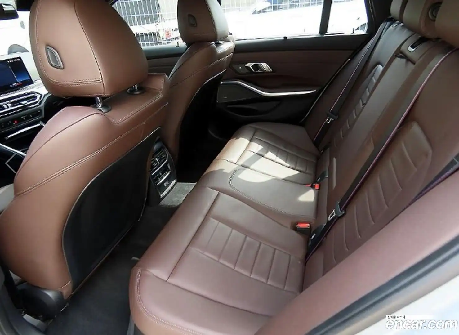 3-Series BMW 2024.8-OUTER-006