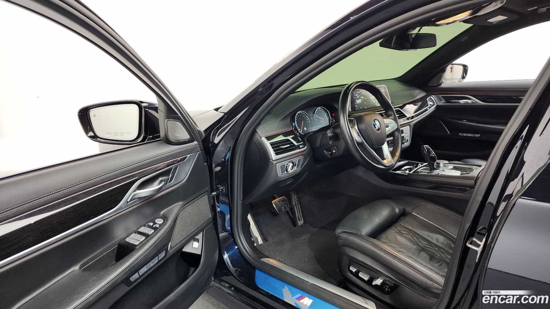 7-Series BMW 2018.3-INNER-010