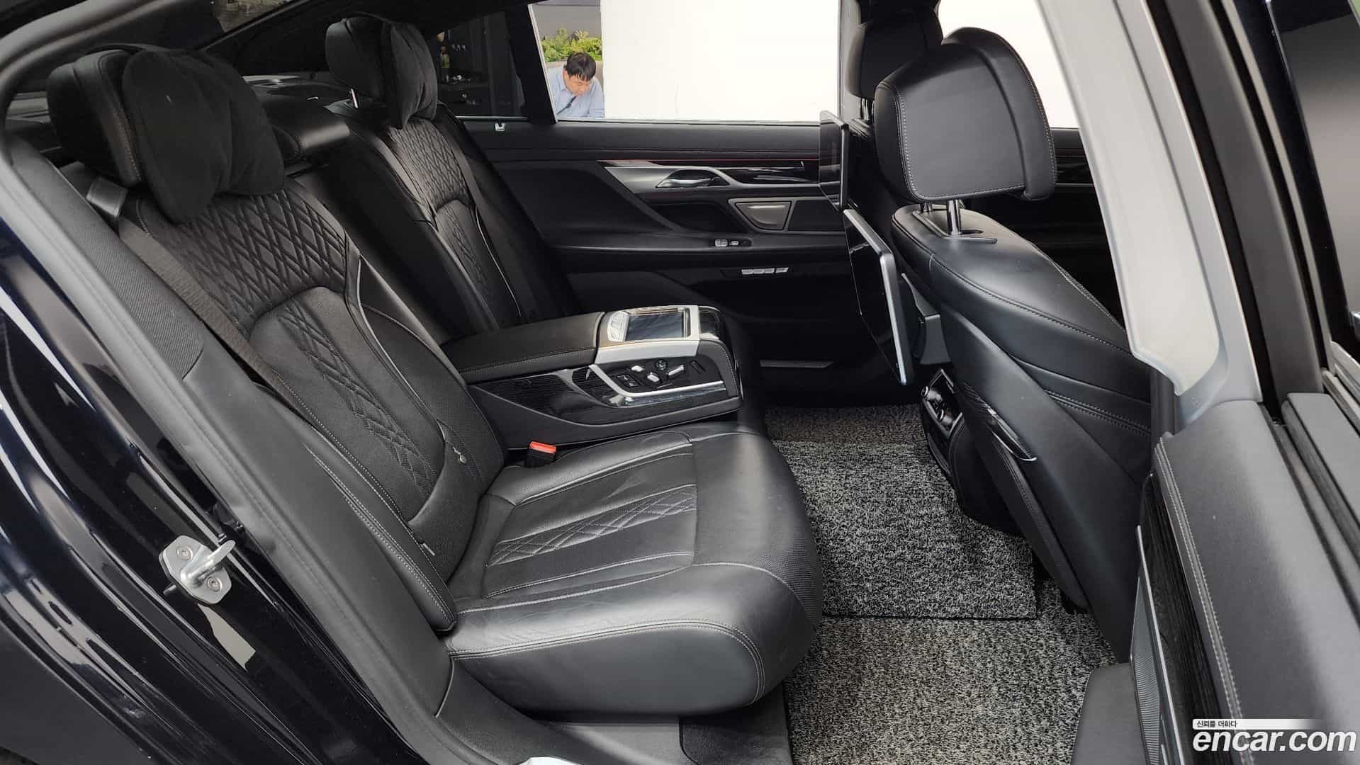 7-Series BMW 2018.3-OPTION-016