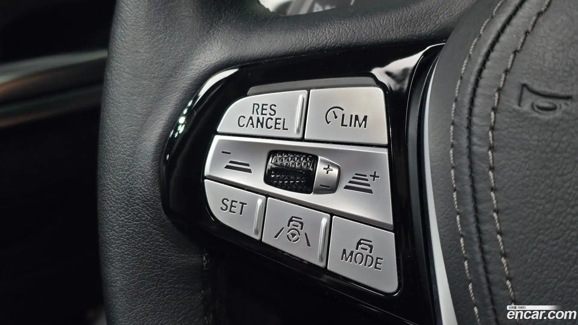 5-Series BMW 2022.4-OPTION-040