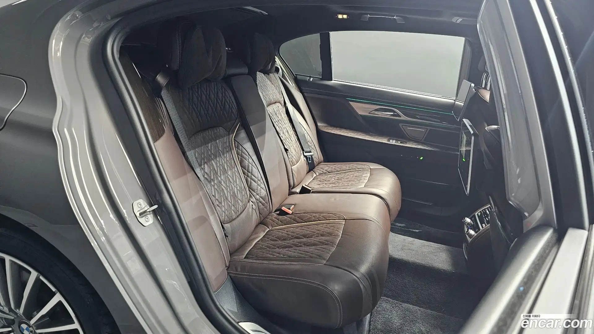 7-Series BMW 2021.5-OPTION-015