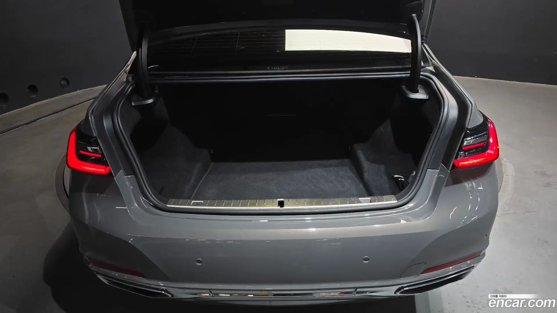 7-Series BMW 2021.5-OPTION-046