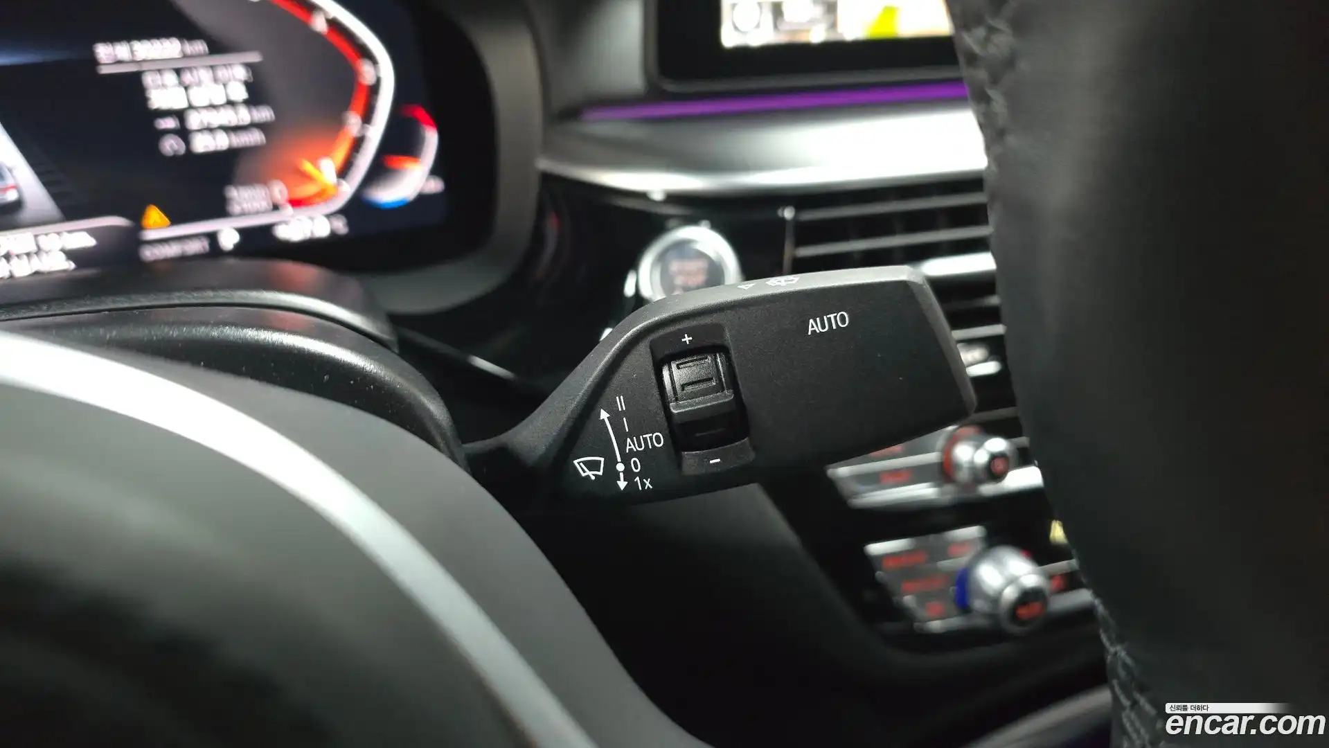 5-Series BMW 2023.6-OPTION-044