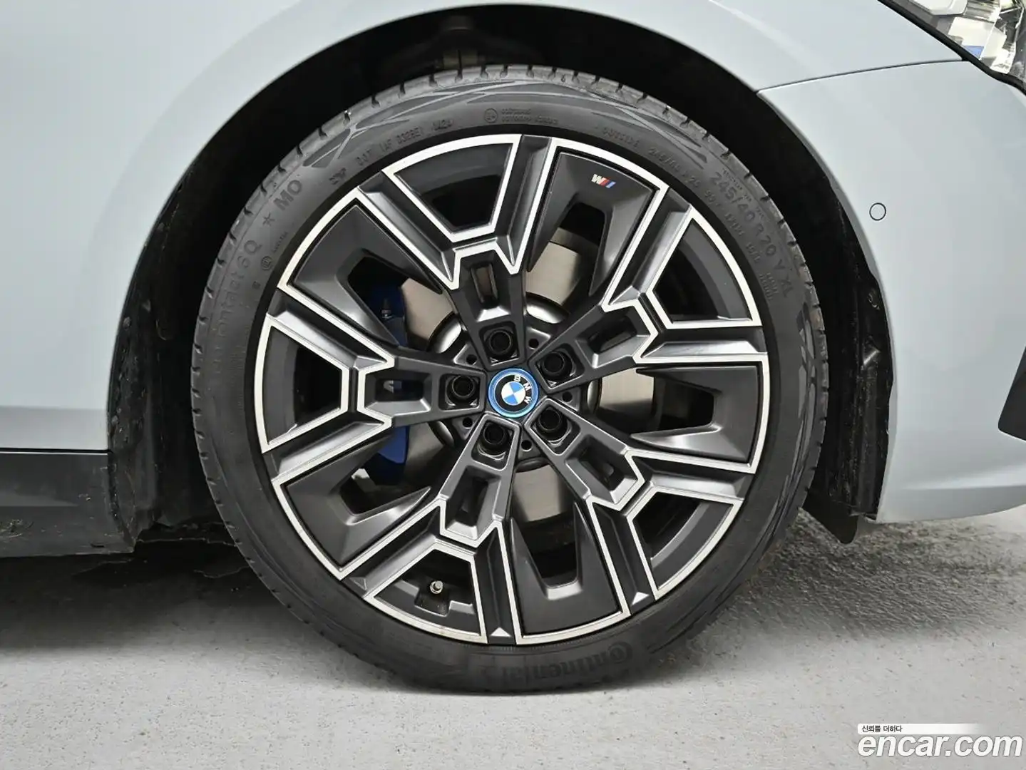 5-Series BMW 2024.10-OPTION-021