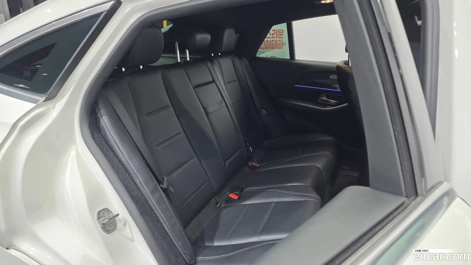 GLE-Class Mercedes-Benz 2021.2-OPTION-016