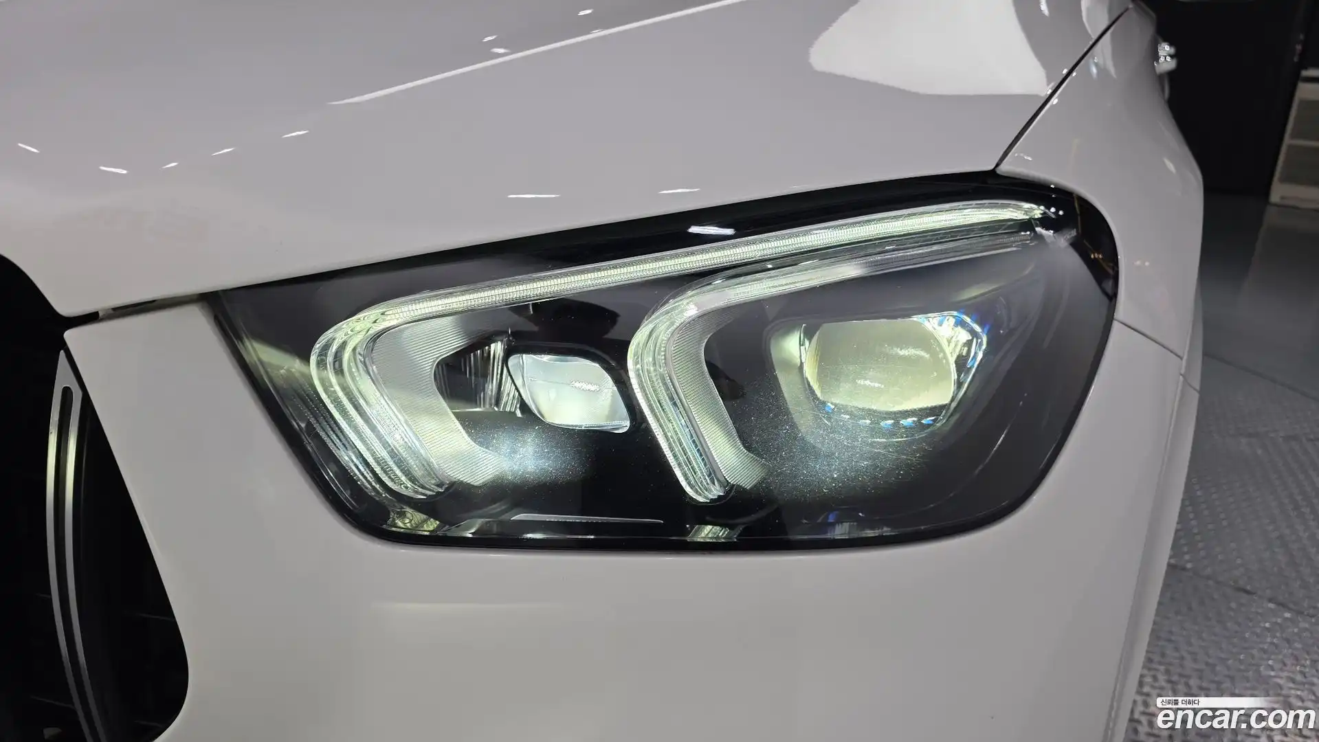 GLE-Class Mercedes-Benz 2021.2-OUTER-032