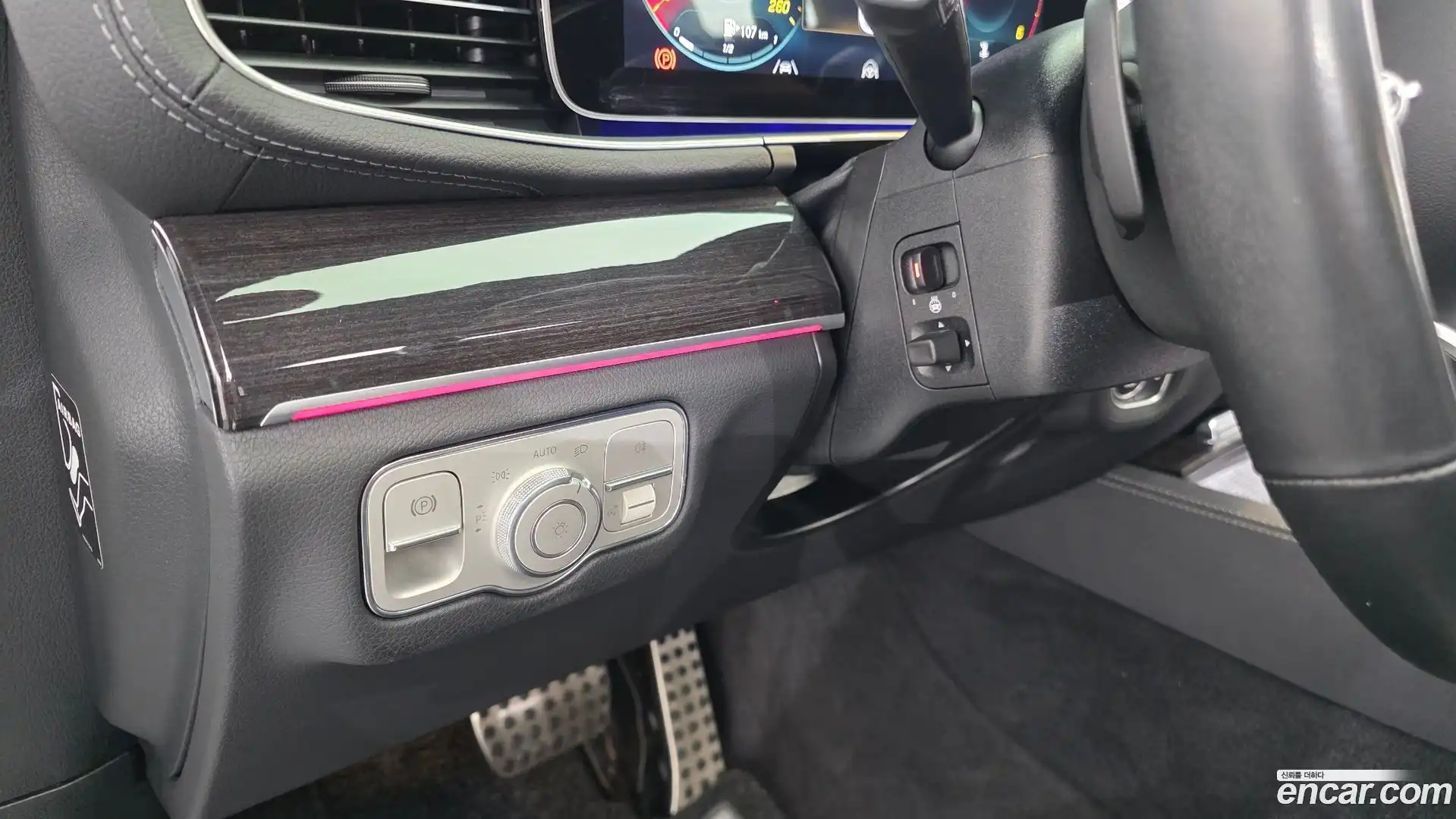 GLE-Class Mercedes-Benz 2021.2-OPTION-040