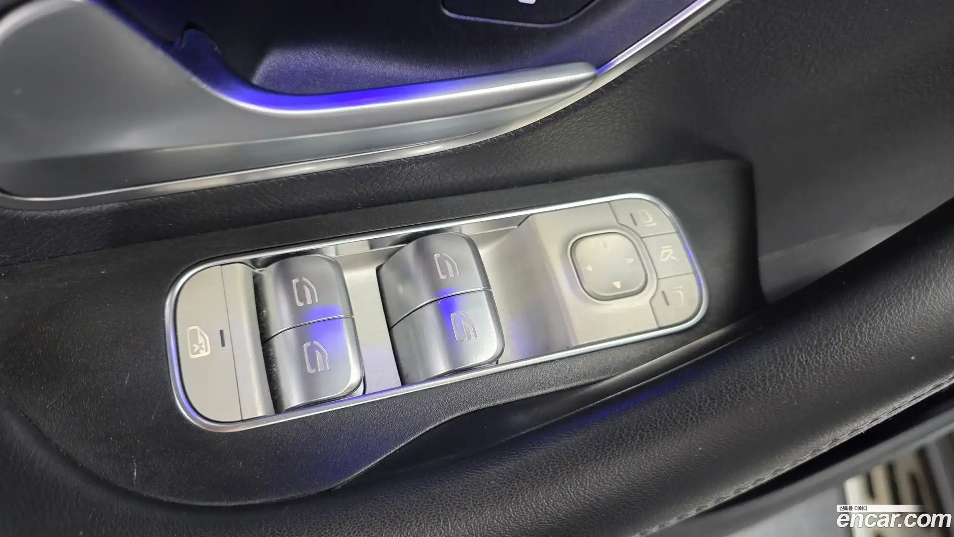 GLE-Class Mercedes-Benz 2021.2-OPTION-042