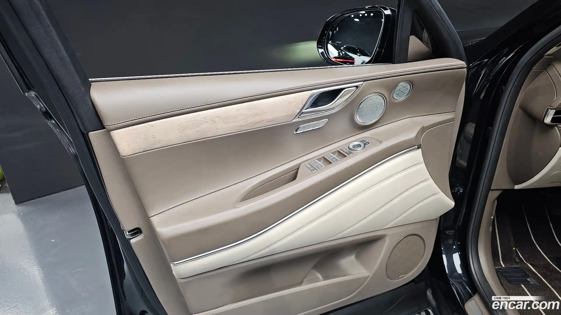 GV80 Genesis 2021.0-INNER-034