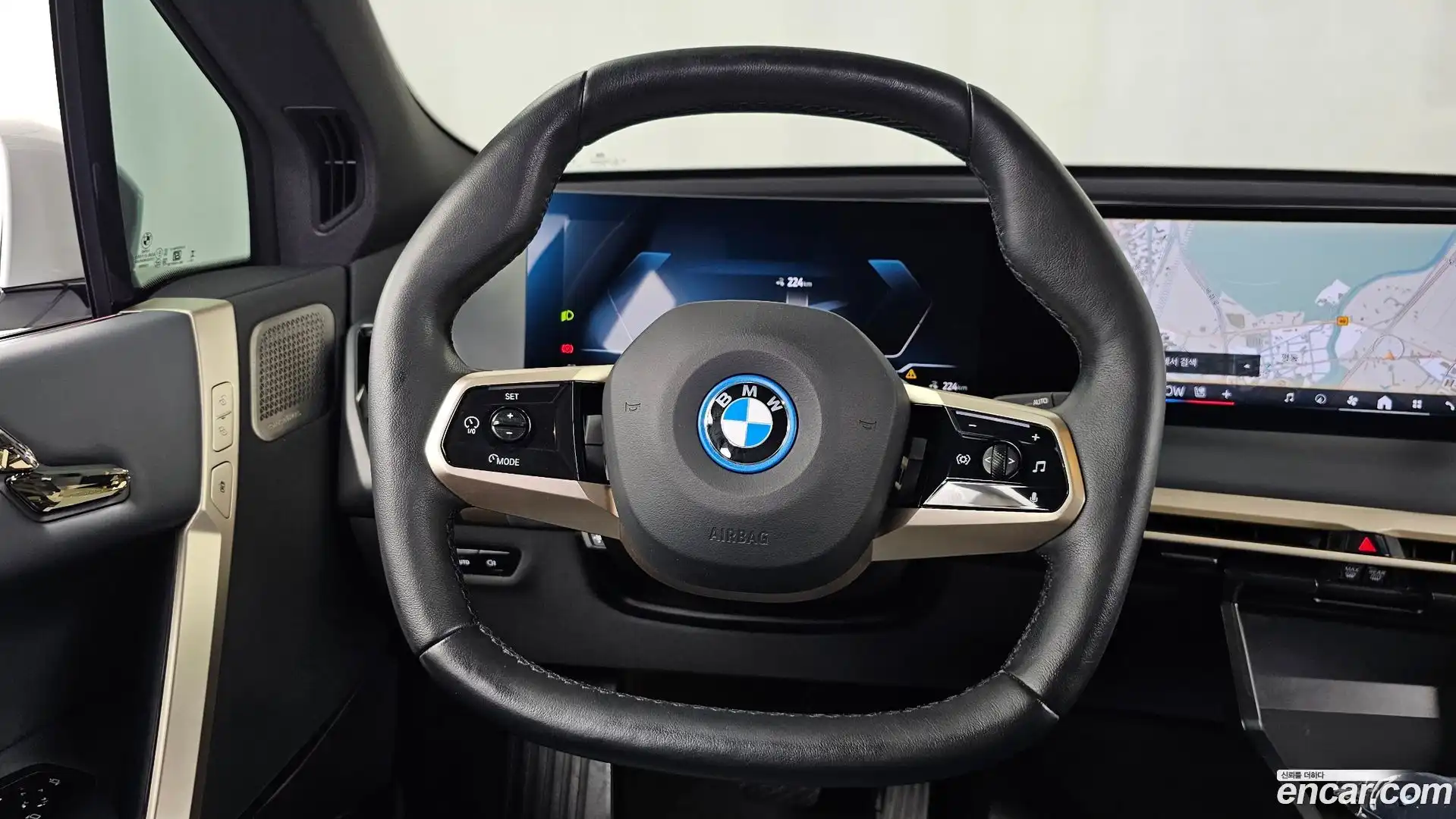 iX BMW 2023.8-OPTION-017