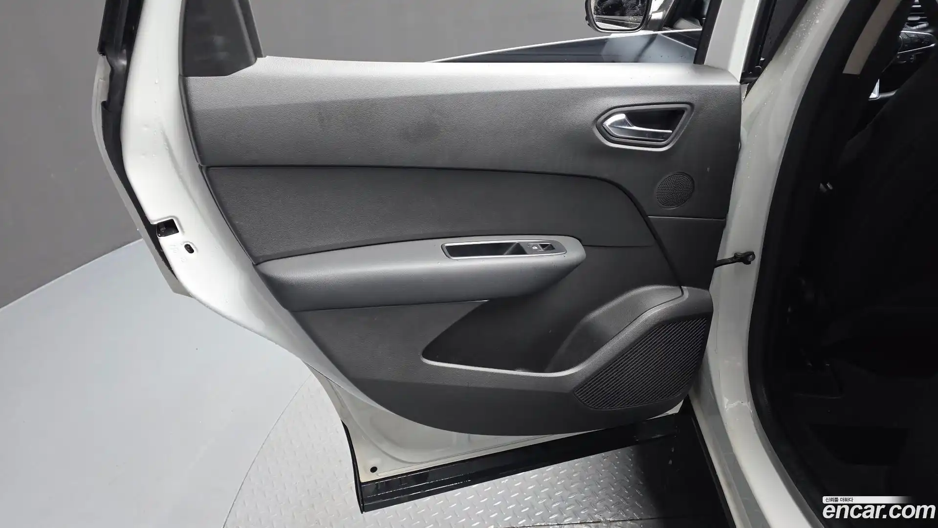 XM3 Renault Korea 2022.5-INNER-035