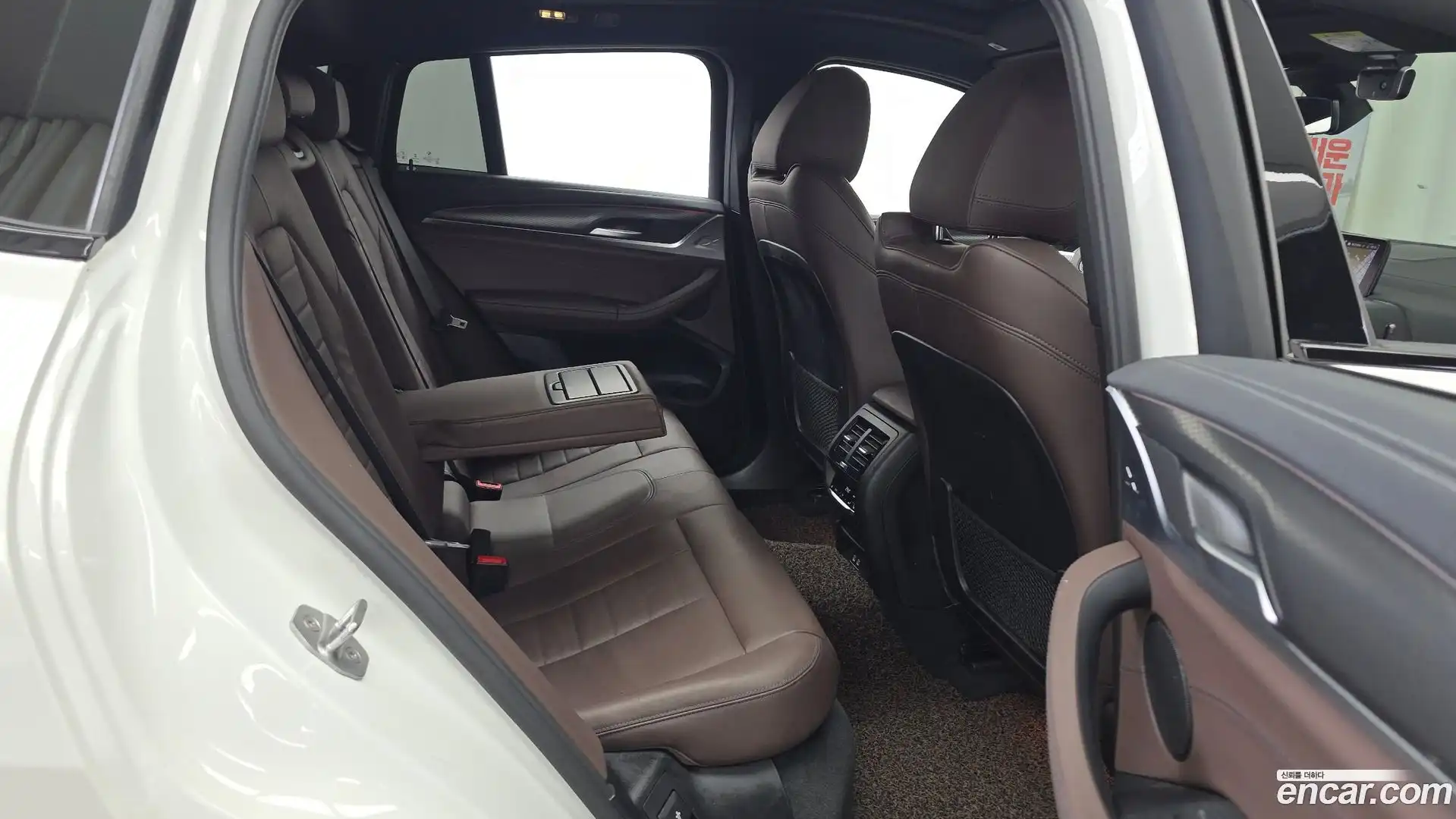 X4 BMW 2020.6-OPTION-016