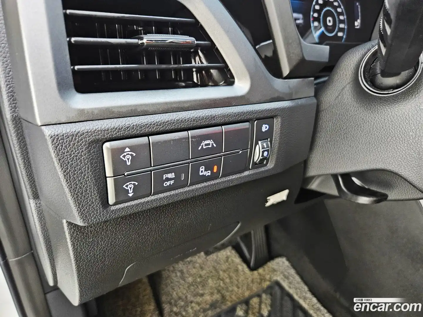 KORANDO KG Mobility 2021.5-OPTION-017