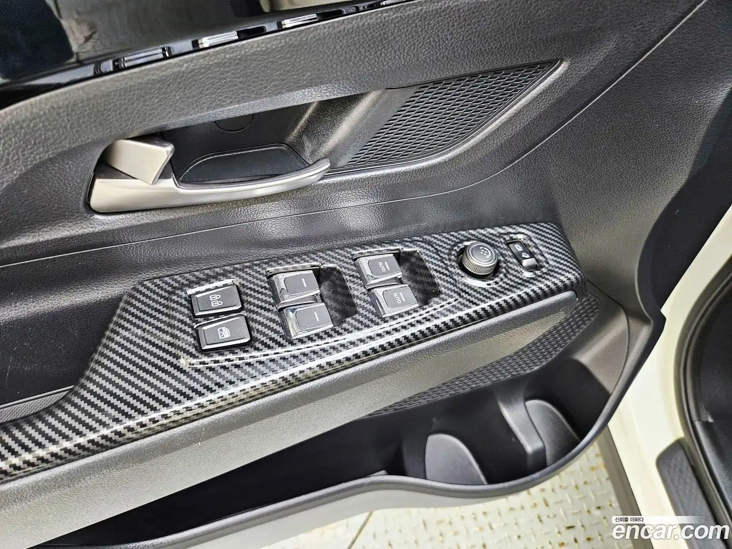 KORANDO KG Mobility 2021.5-OPTION-018