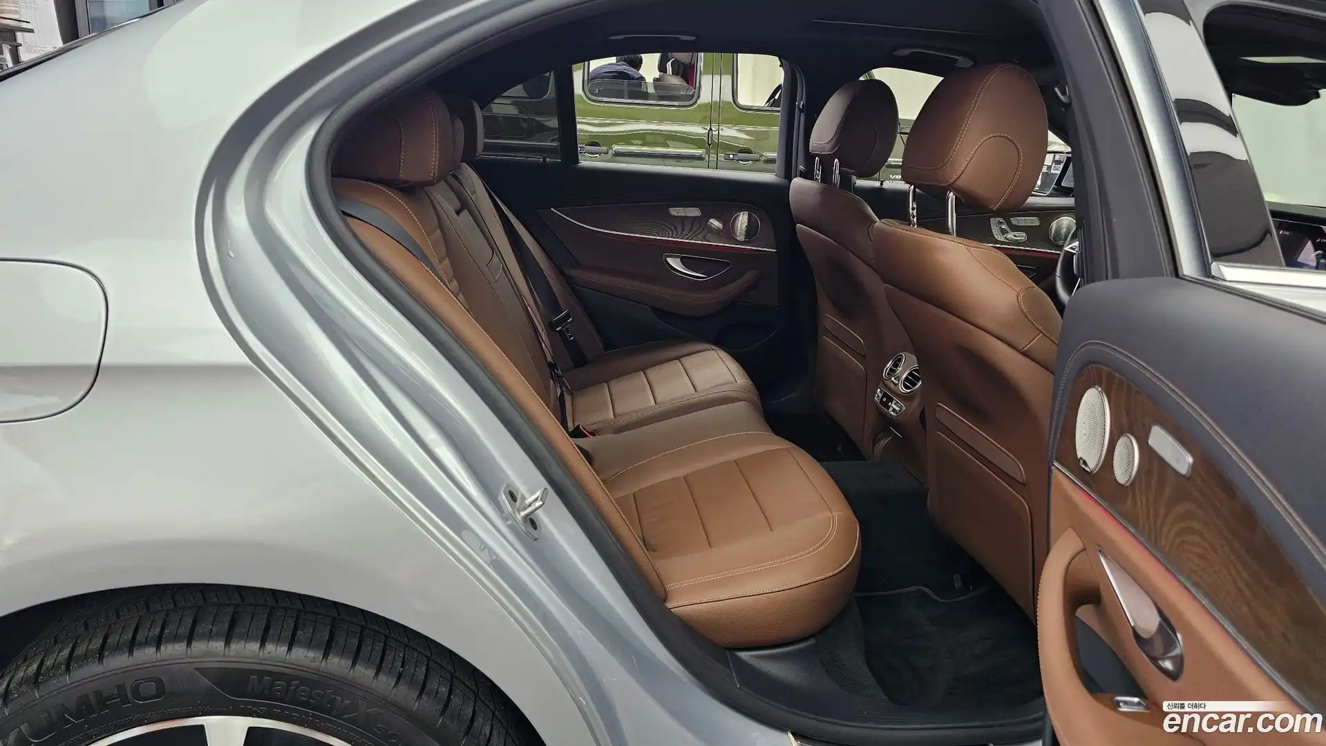 E-Class Mercedes-Benz 2021.5-OPTION-016