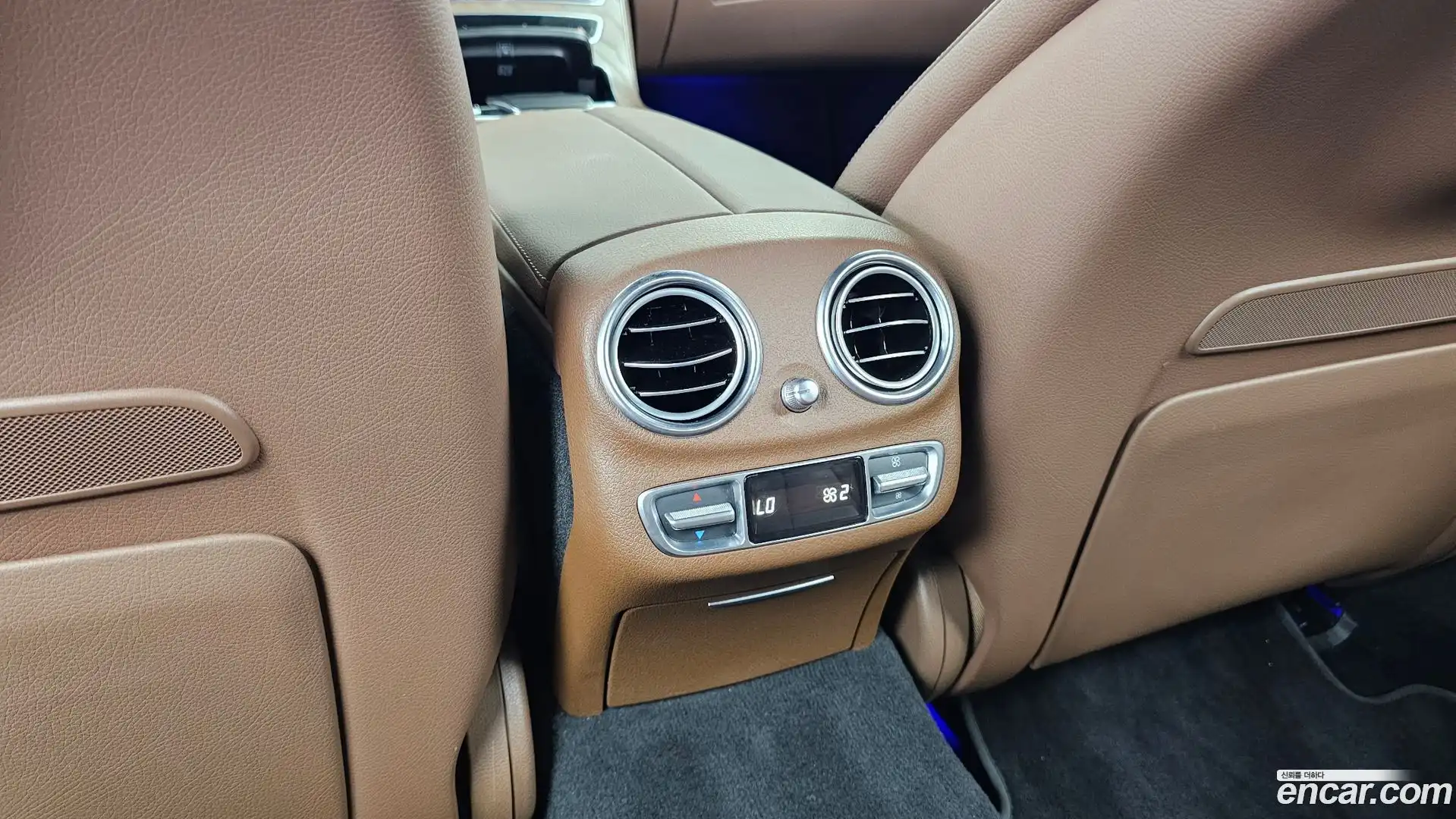 E-Class Mercedes-Benz 2021.5-OPTION-044
