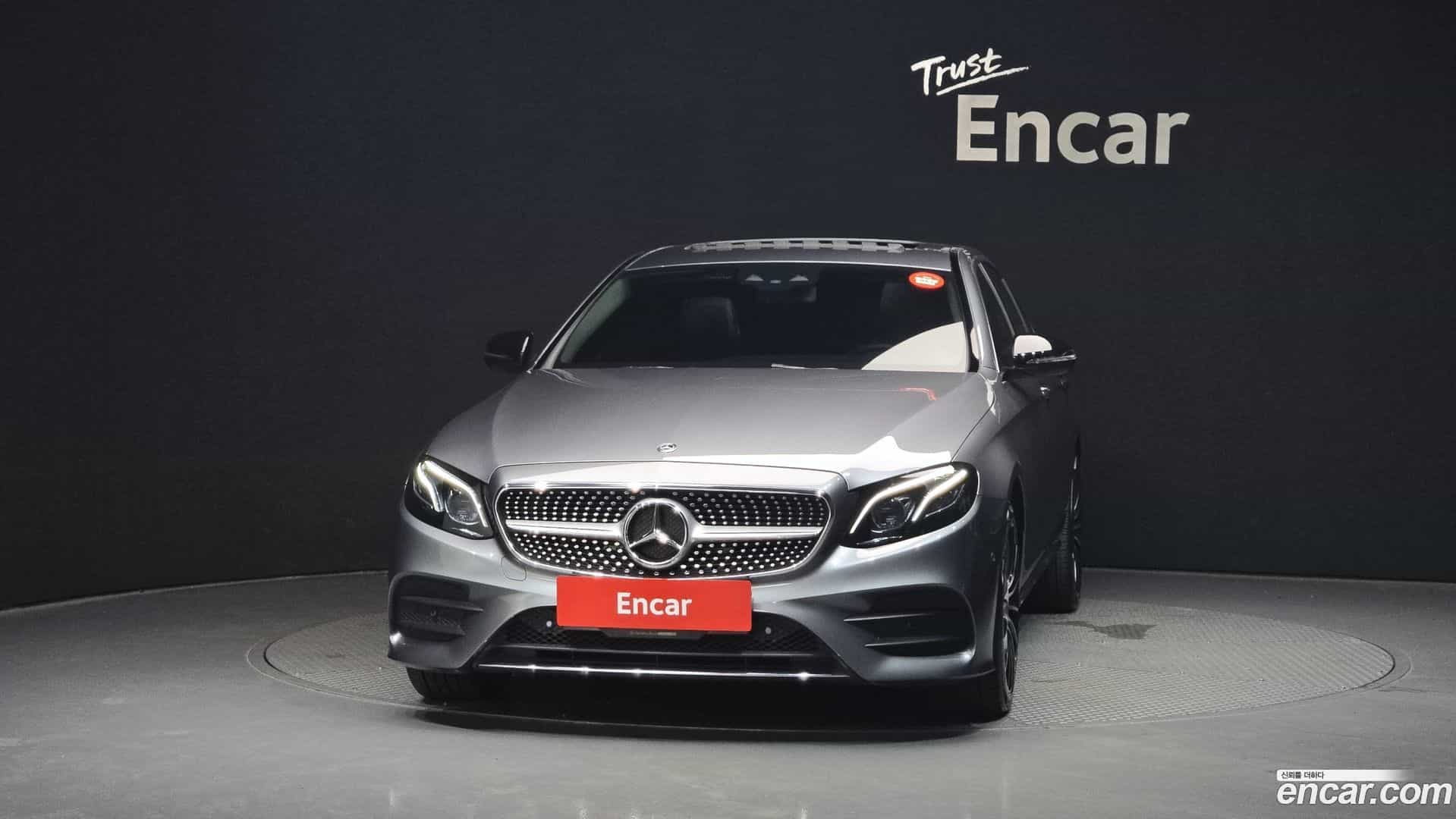 E-Class Mercedes-Benz 2017.6-OUTER-003