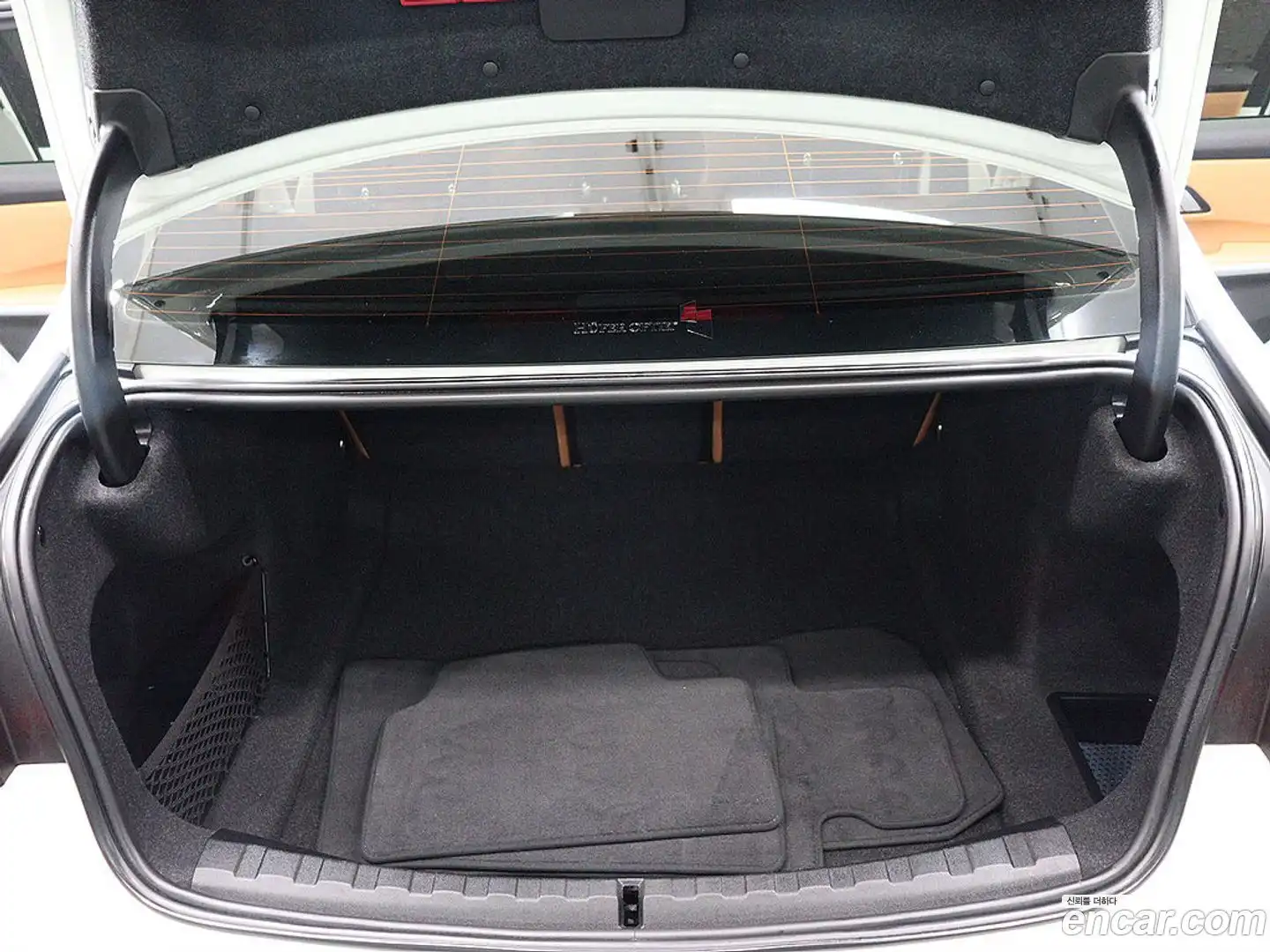 3-Series BMW 2023.6-OUTER-005