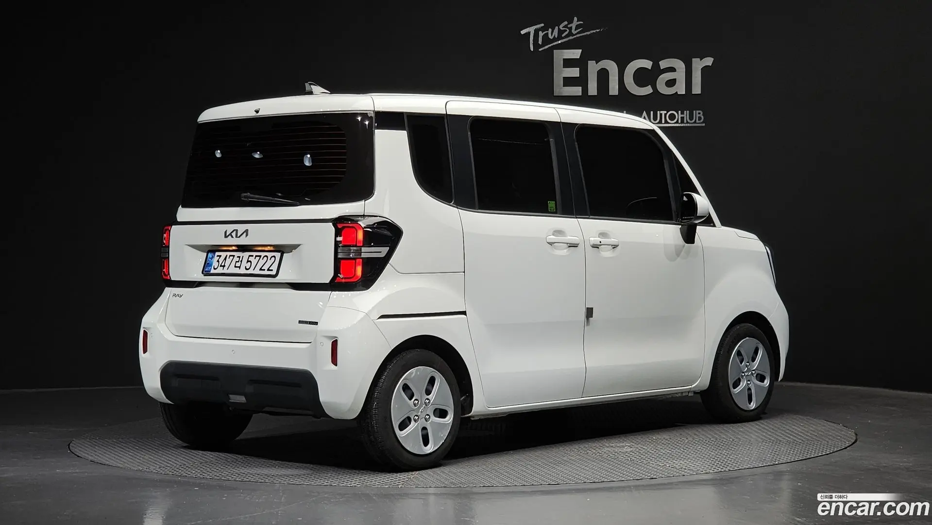 Main__Slider__Photo:RAY Kia 2024.4-1