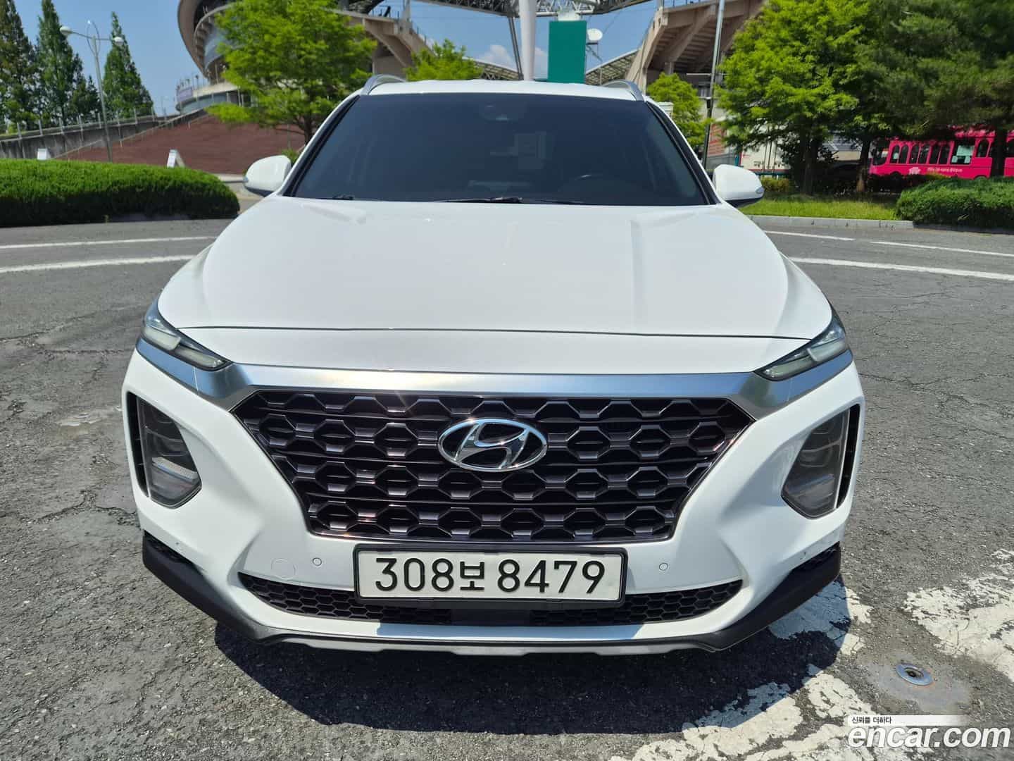 Santafe Hyundai 2019.11-OUTER-001