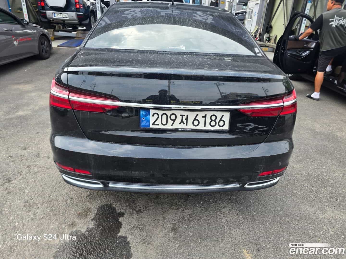 A6 Audi 2022.11-OUTER-002