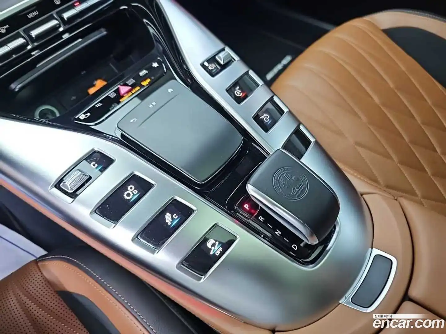 AMG GT Mercedes-Benz 2021.7-INNER-009
