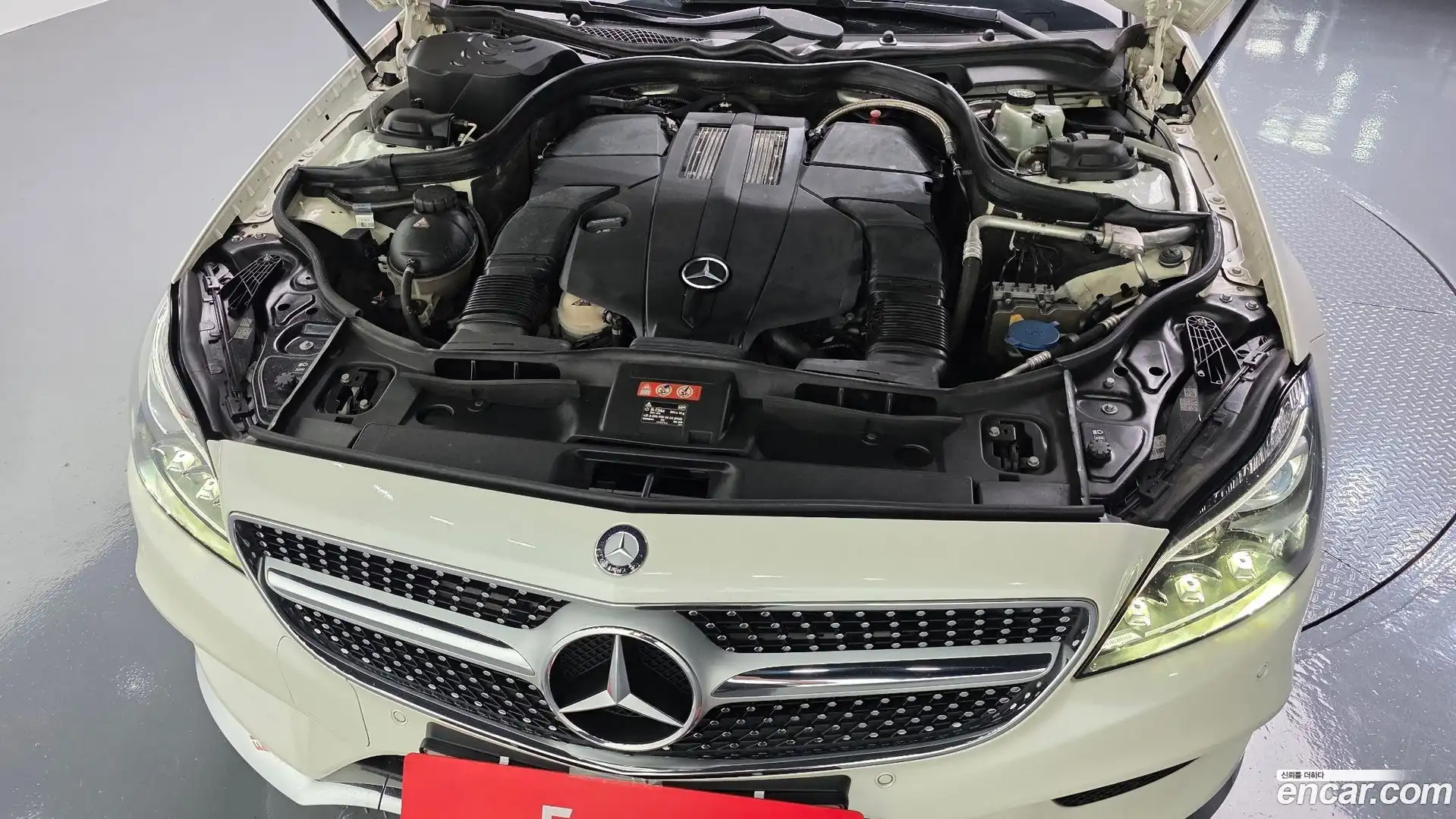 CLS-Class Mercedes-Benz 2016.8-OUTER-006