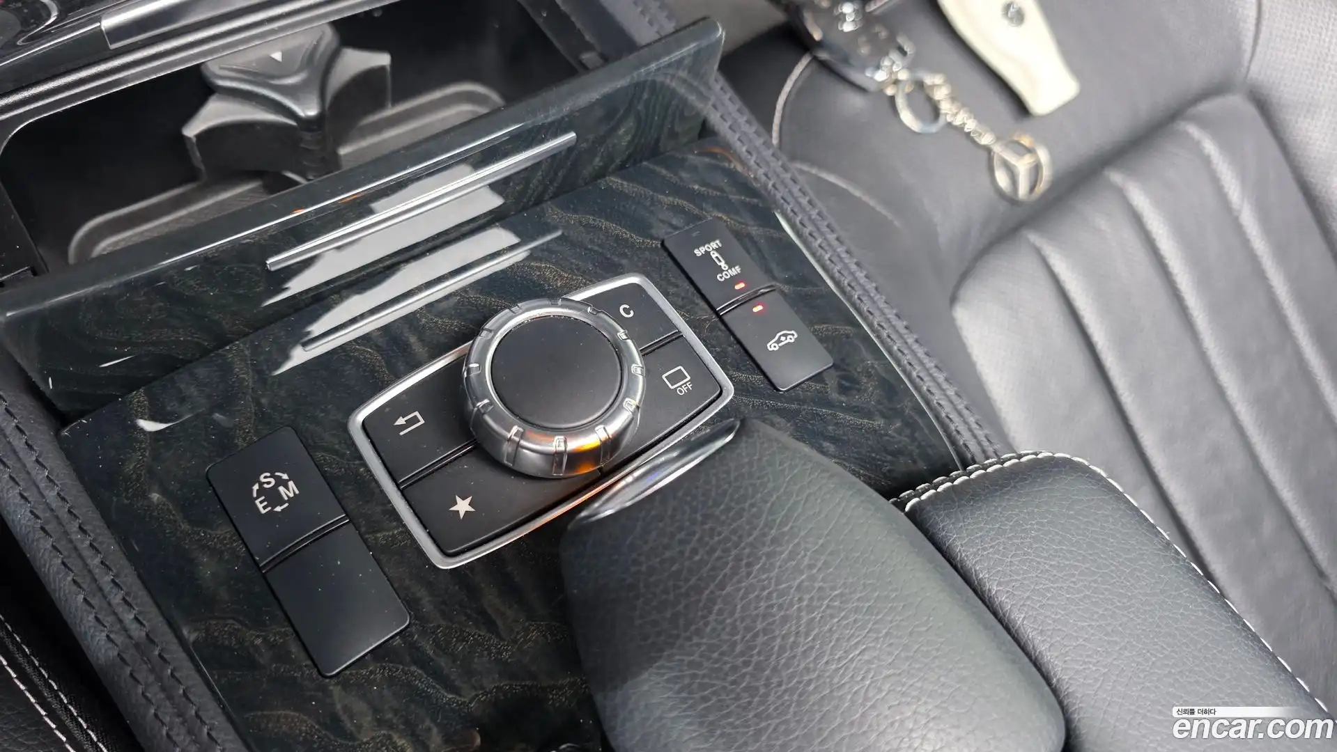 CLS-Class Mercedes-Benz 2016.8-OPTION-020