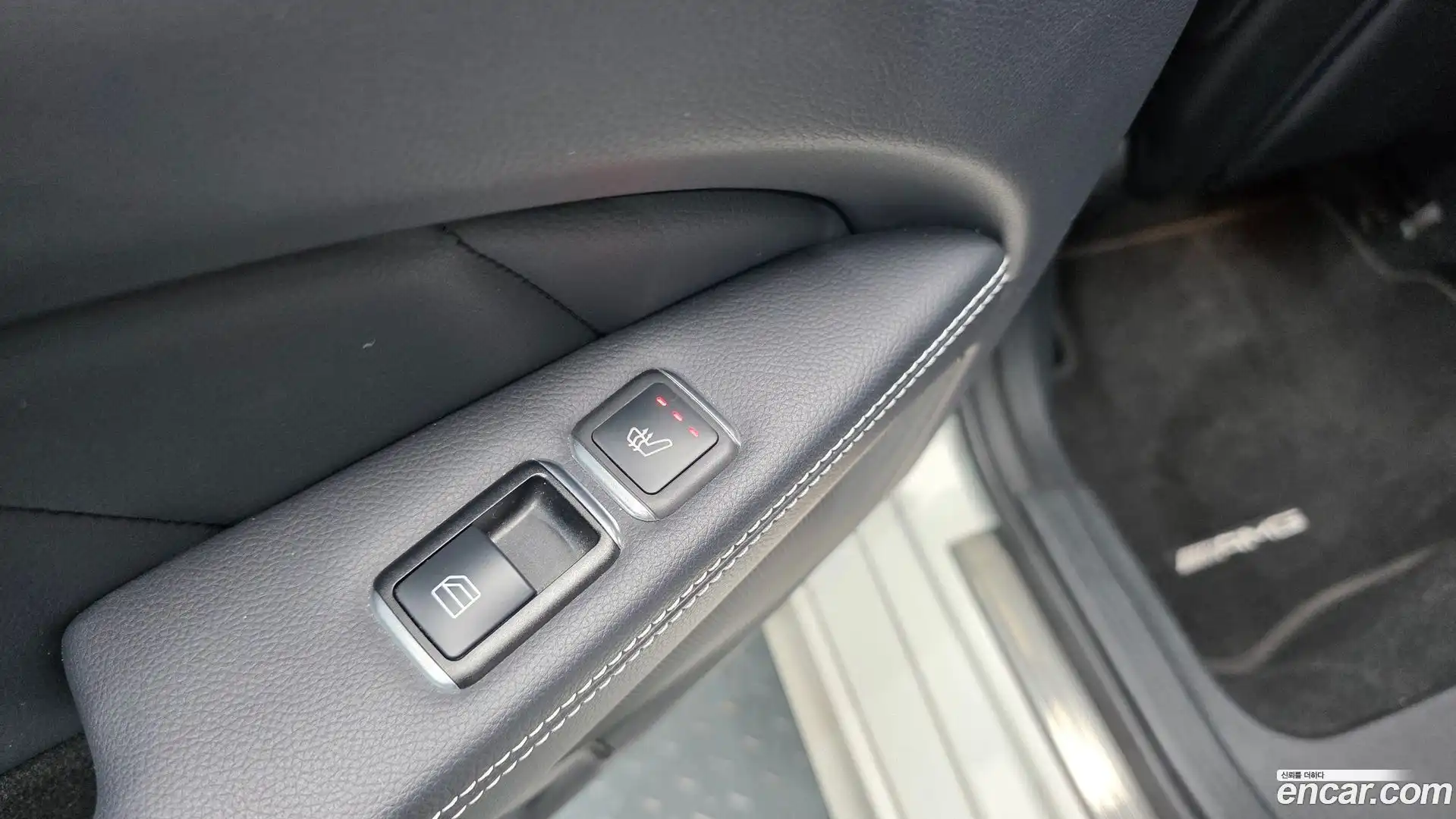 CLS-Class Mercedes-Benz 2016.8-OPTION-021