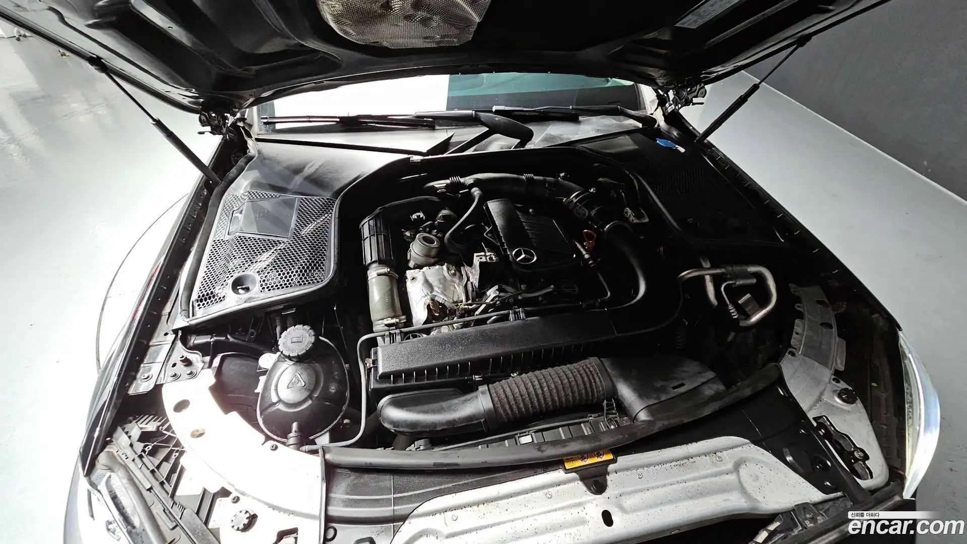 C-Class Mercedes-Benz 2017.2-OUTER-006