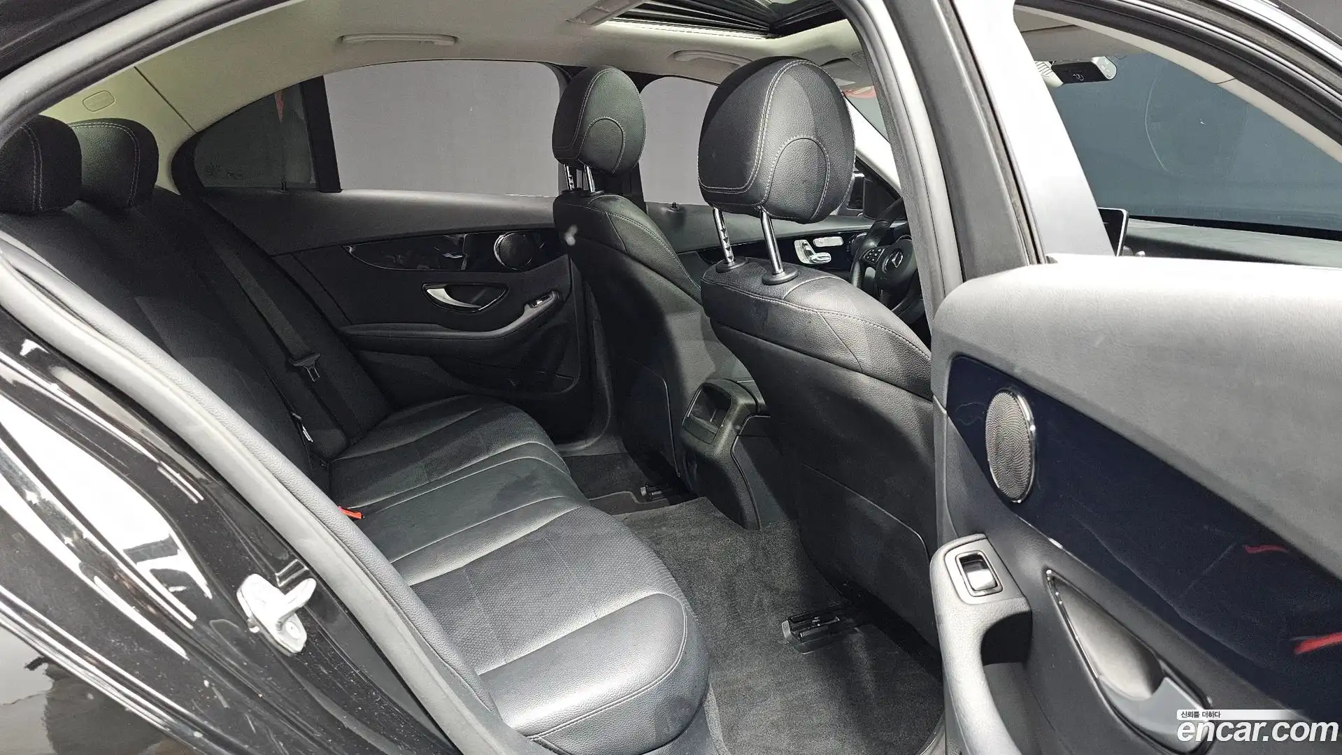 C-Class Mercedes-Benz 2017.2-OPTION-016