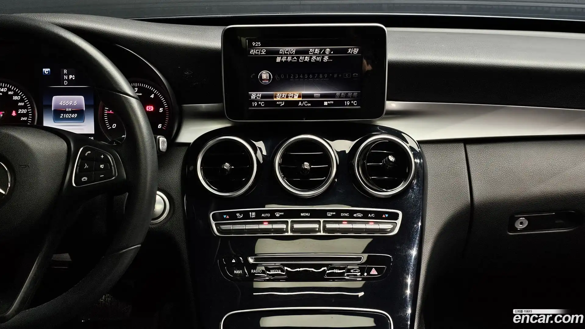 C-Class Mercedes-Benz 2017.2-OPTION-020