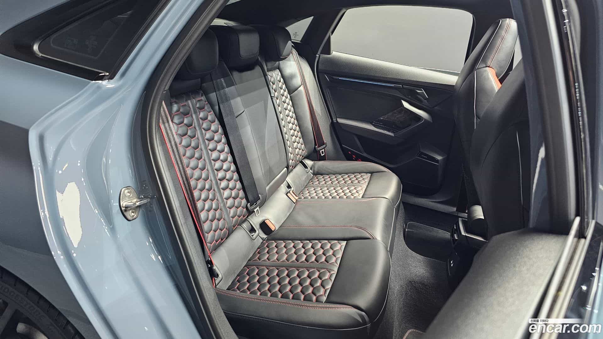 RS3 Audi 2025.9-OPTION-015