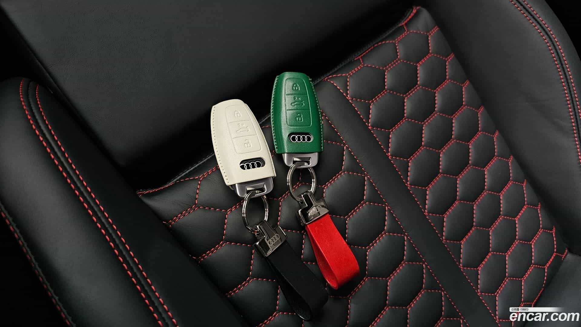 RS3 Audi 2025.9-OPTION-041