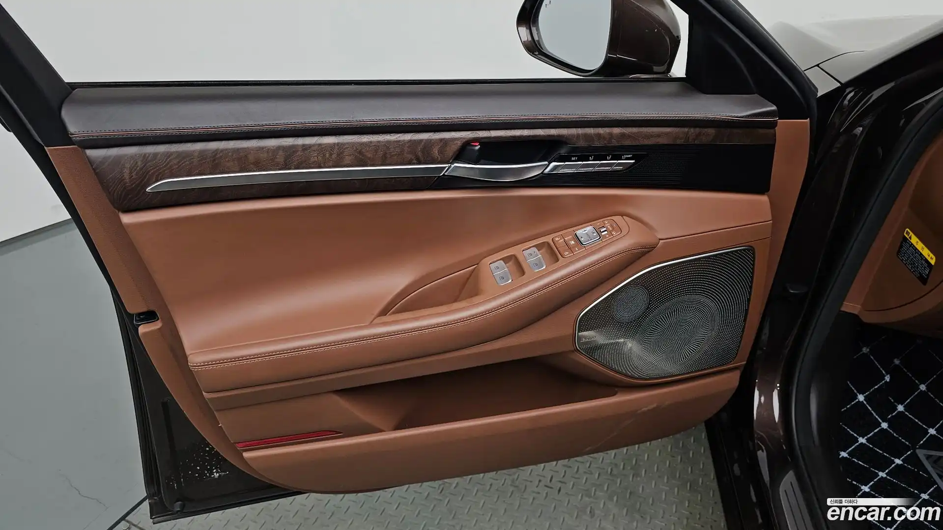 G90 Genesis 2021.3-INNER-034