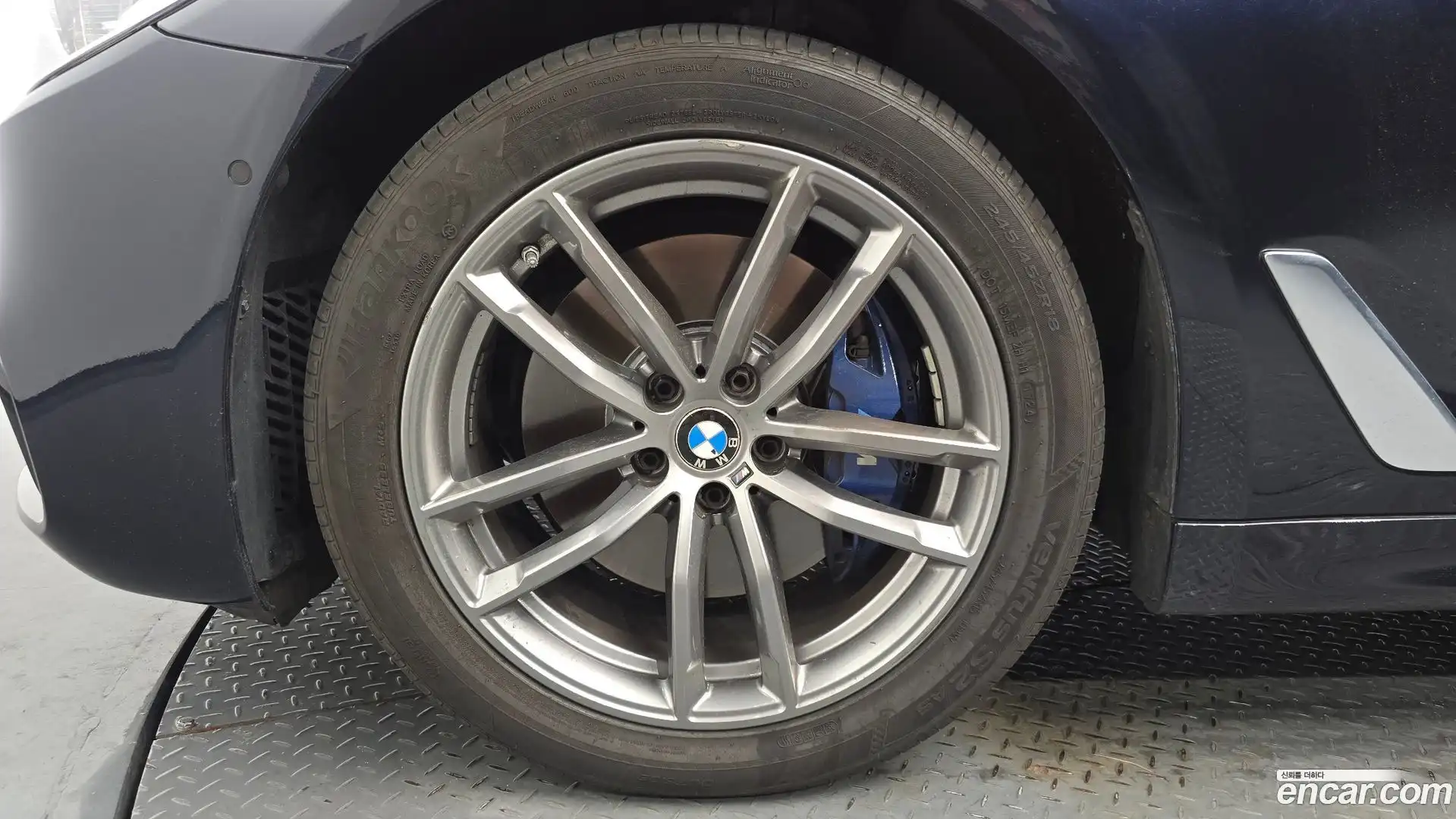 5-Series BMW 2017.10-OUTER-005