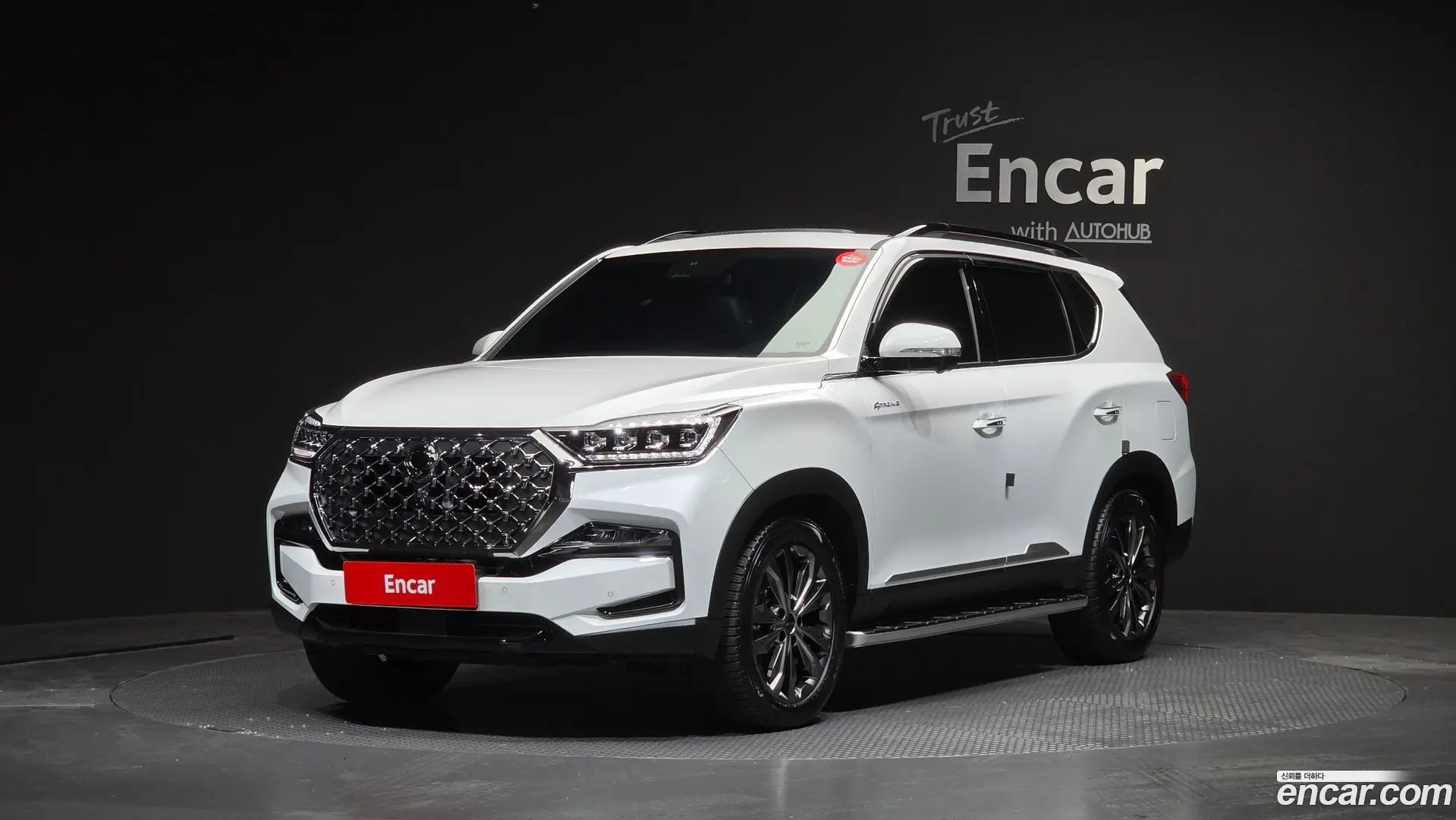 Main__Slider__Photo:Rexton KG Mobility 2025.3-0