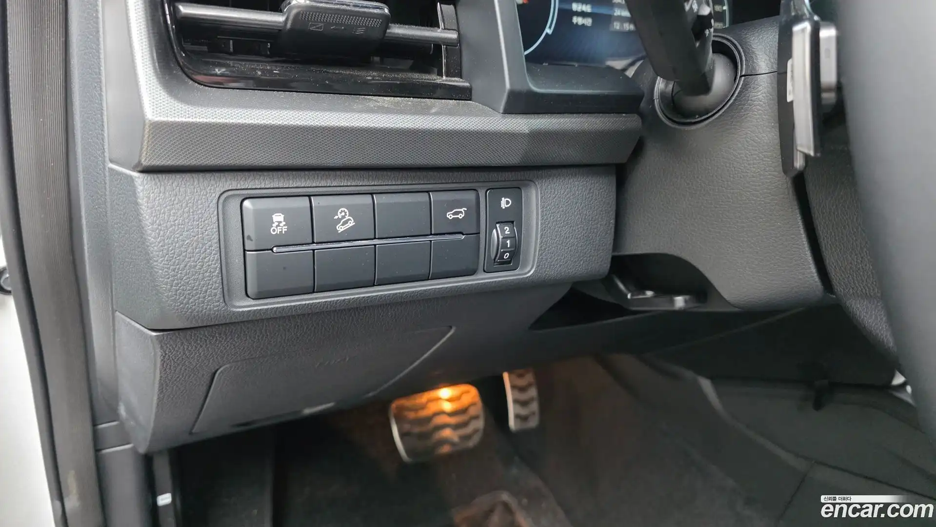 Rexton KG Mobility 2025.3-OPTION-040