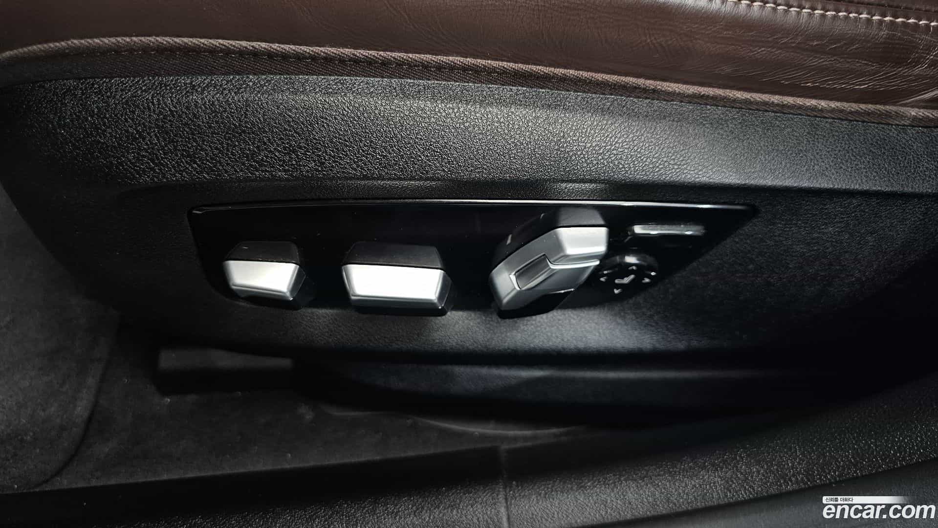 5-Series BMW 2021.7-OPTION-044