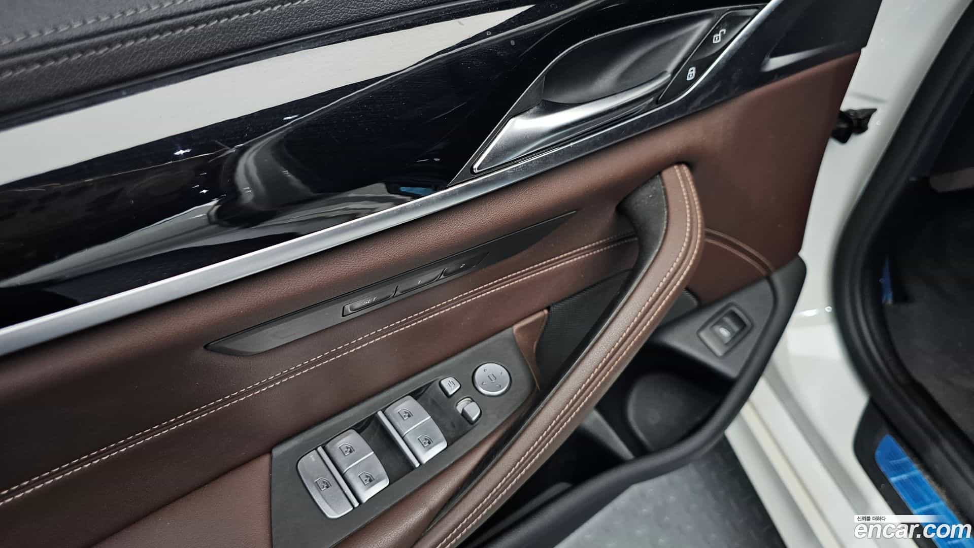 5-Series BMW 2021.7-OPTION-046